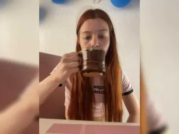 Pamela-Velvet  live sex cam