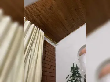 Pamela-Velvet  live sex cam