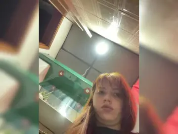 Pamela-Velvet  live sex cam