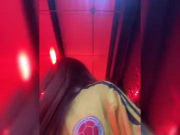 Pamela-Velvet  live sex cam
