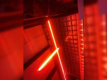 Pamela-Velvet  live sex cam