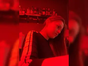 Pamela-Velvet  live sex cam
