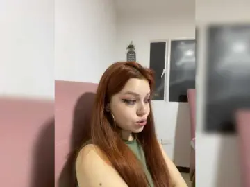 Pamela-Velvet  live sex cam