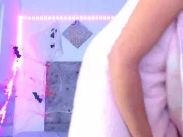Pleassing-neighbor  live sex cam