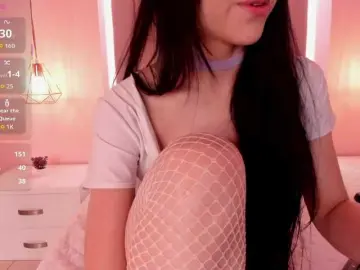 SaraRoberts  live sex cam