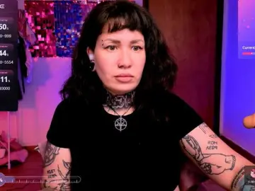 SenoritaDakota  live sex cam