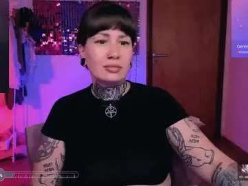 SenoritaDakota  live sex cam