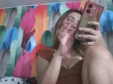 Sexykim30  live sex cam