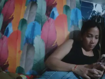 Sexykim30  live sex cam