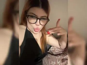 Alissha05  live sex cam