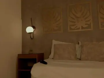 Caro03x  live sex cam