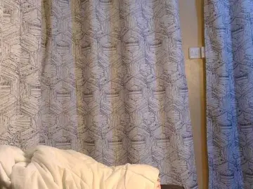 Cutieglo  live sex cam