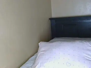 Cutieglo  live sex cam
