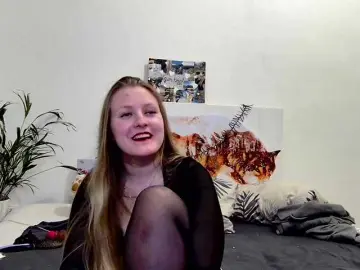 Xmileygreyx  live sex cam