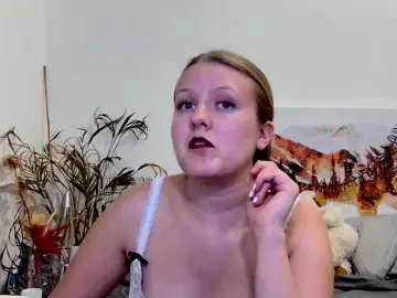 Xmileygreyx  live sex cam