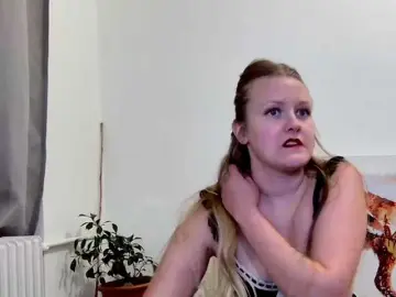 Xmileygreyx  live sex cam