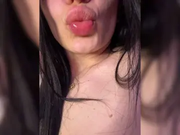 -little--minxxx-  live sex cam