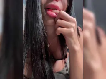 -little--minxxx-  live sex cam