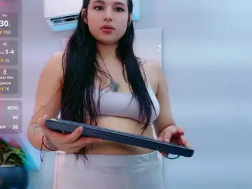 AshleyEvans21  live sex cam