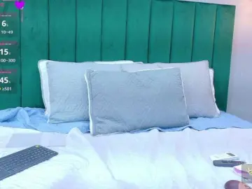 AshleyEvans21  live sex cam