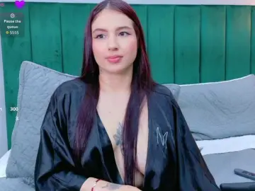 AshleyEvans21  live sex cam