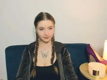 MargaretSecret  live sex cam