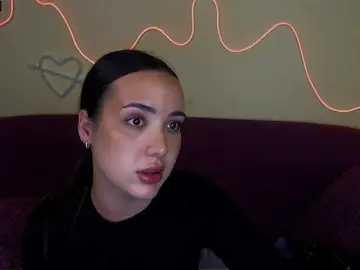 Miacutie77  live sex cam