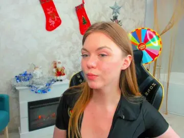 Strawberrye  live sex cam