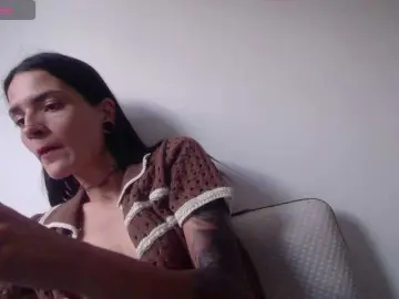 Emmaherby1  live sex cam