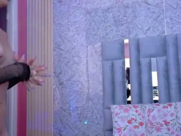 Littleapril  live sex cam