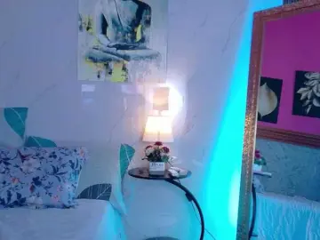 Littleapril  live sex cam