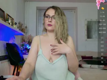 BulletNipples  live sex cam