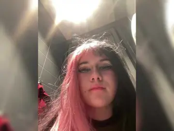 HelgaBillions  live sex cam