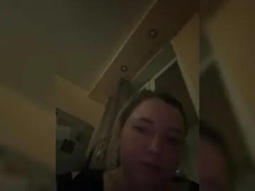 KiraMalina  live sex cam