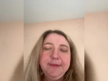 KiraMalina  live sex cam