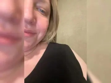 KiraMalina  live sex cam