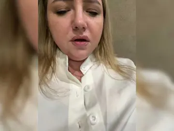 KiraMalina  live sex cam