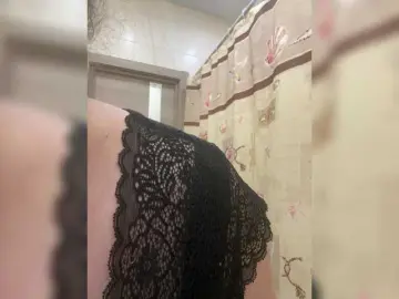 KiraMalina  live sex cam