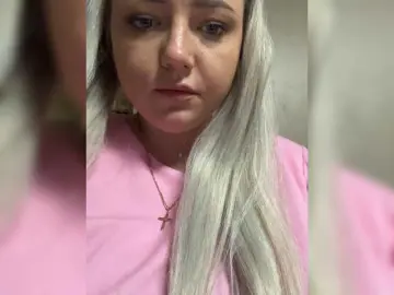KiraMalina  live sex cam