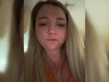 KiraMalina  live sex cam