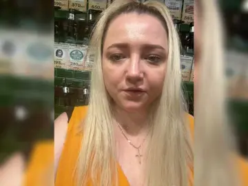 KiraMalina  live sex cam