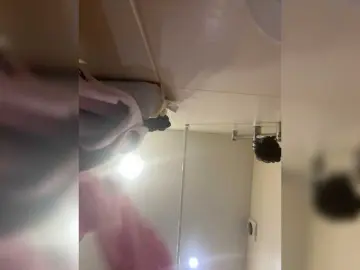 KiraMalina  live sex cam