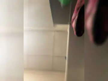 KiraMalina  live sex cam