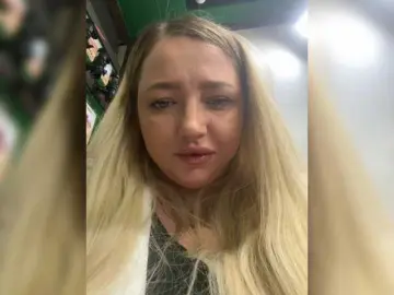 KiraMalina  live sex cam