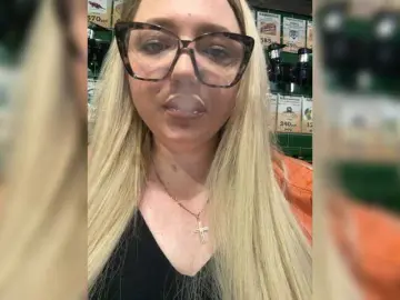 KiraMalina  live sex cam