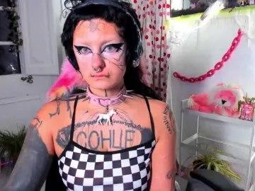 Lady-sontse-  live sex cam