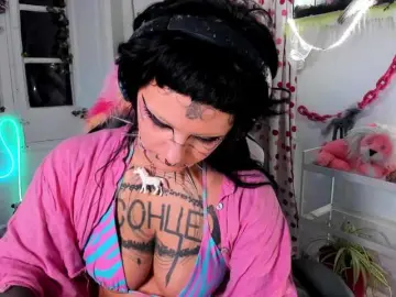 Lady-sontse-  live sex cam