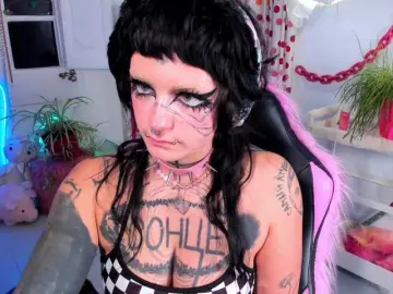 Lady-sontse-  live sex cam