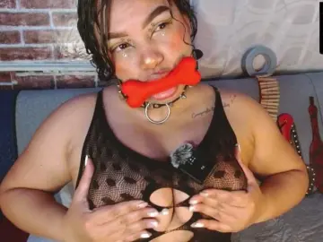 Leidy12  live sex cam