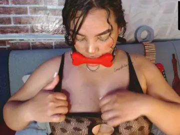 Leidy12  live sex cam